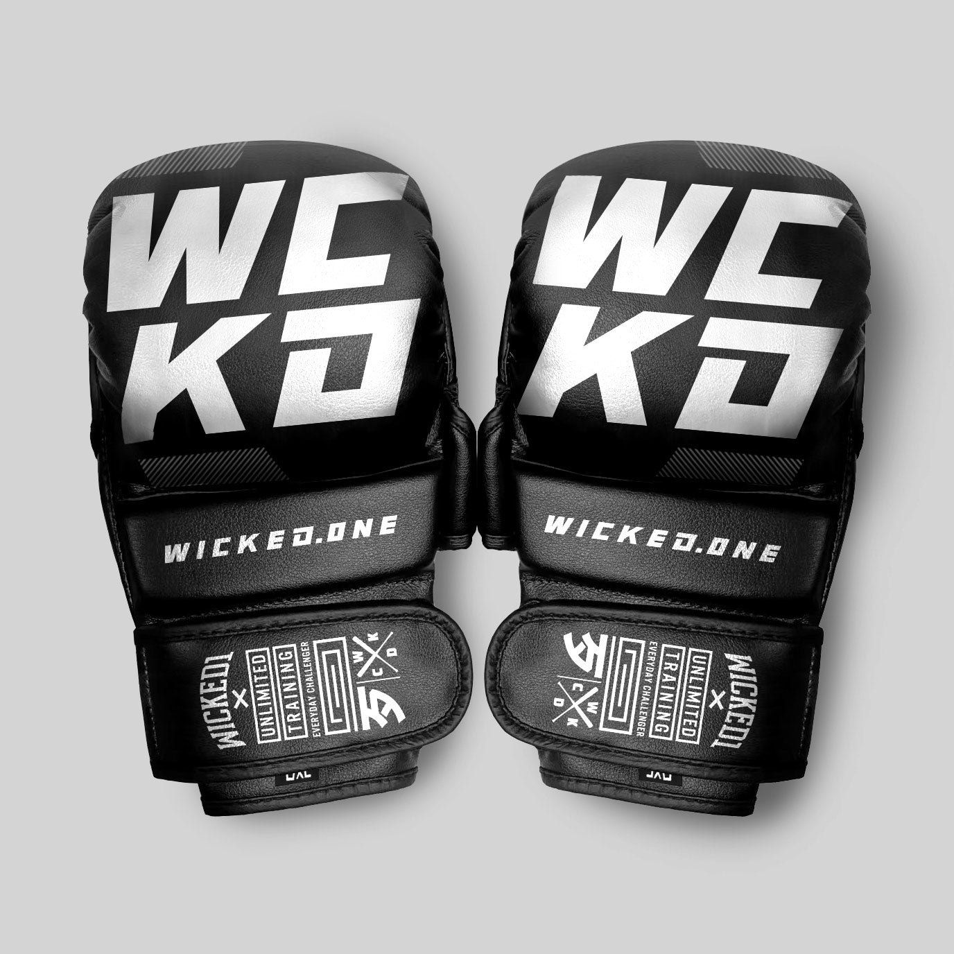 KRUZ MMA TRAINING GLOVES Black